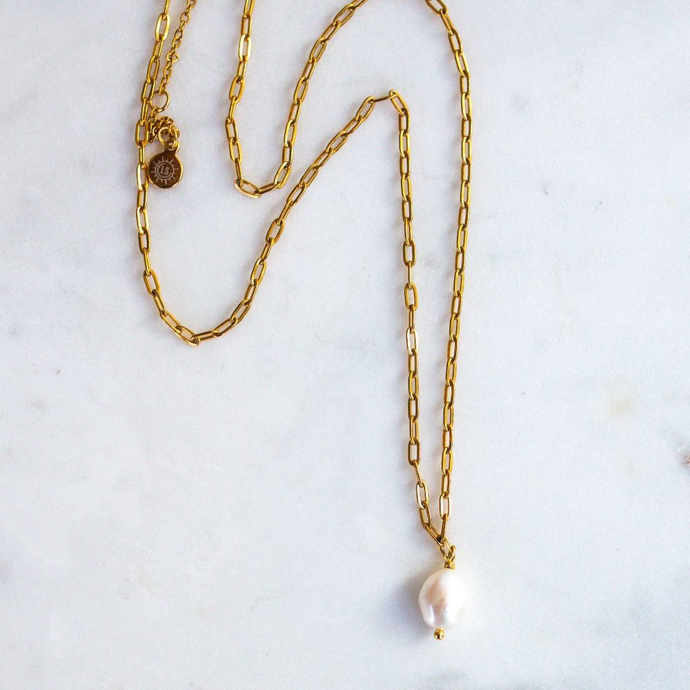 Classic Pearl Necklace Modern Gold Paperclip Chain Waterproof Jewelry Pearl - Picture 8 of 16